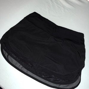 Lululemon Black skirt